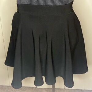 Black Skirt with Pockets